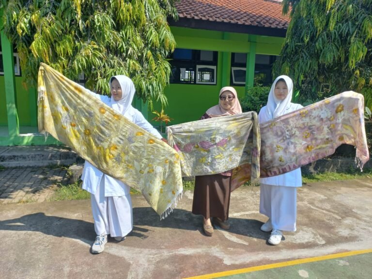 Pojok Sunyi yang Menumbuhkan Cahaya